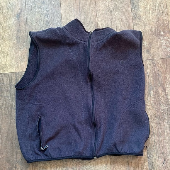 Champion Black Fleece Vest, size small, 25$ - Picture 1 of 4
